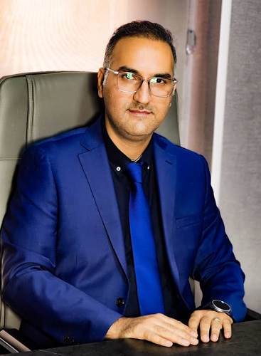 دکتر حامد اکبری